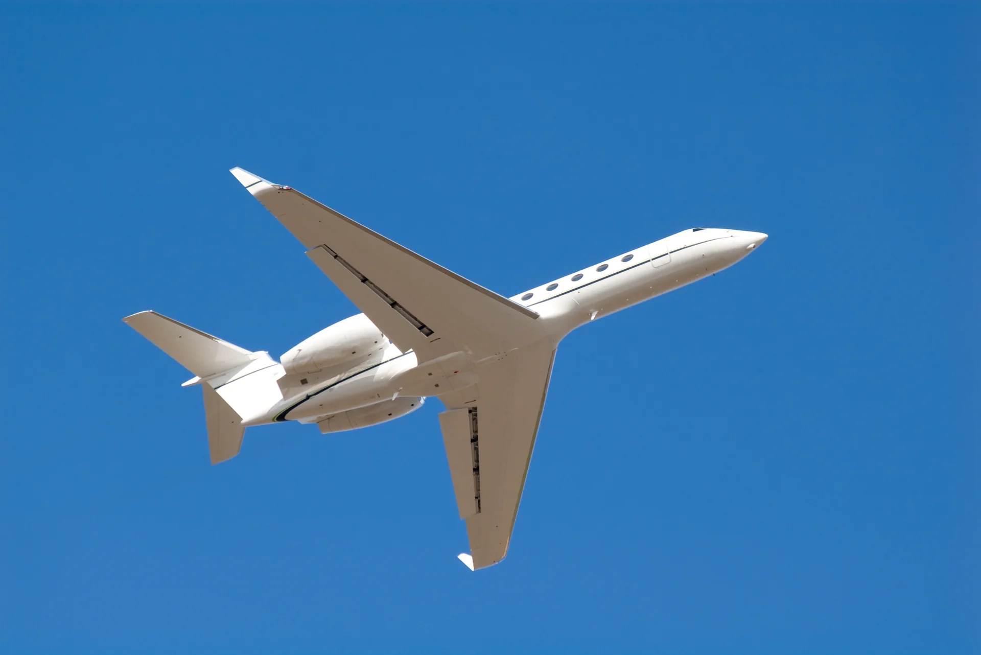 About Us - Proze Charters